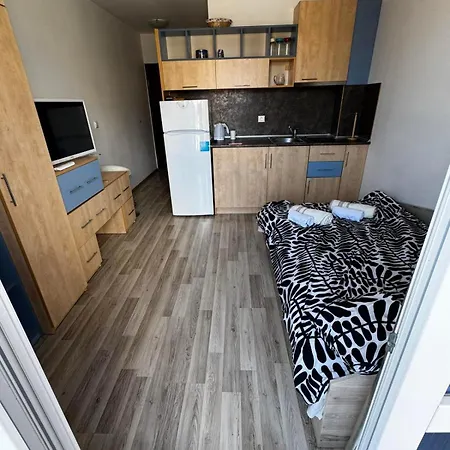Aurora 1 Bedroom * ネセバル
